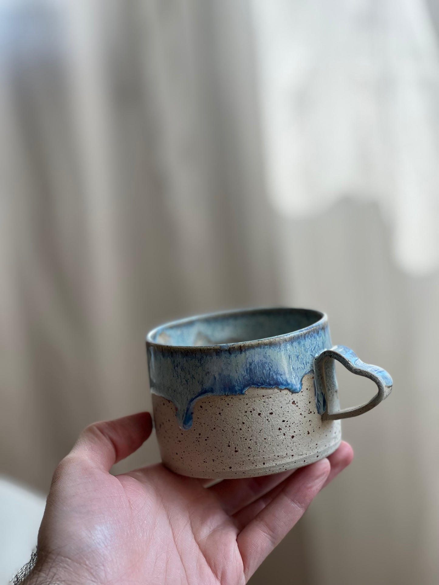 Heart handle Mug 230ml