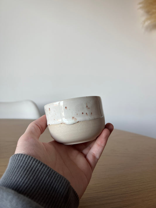 White yera cup 200 ml